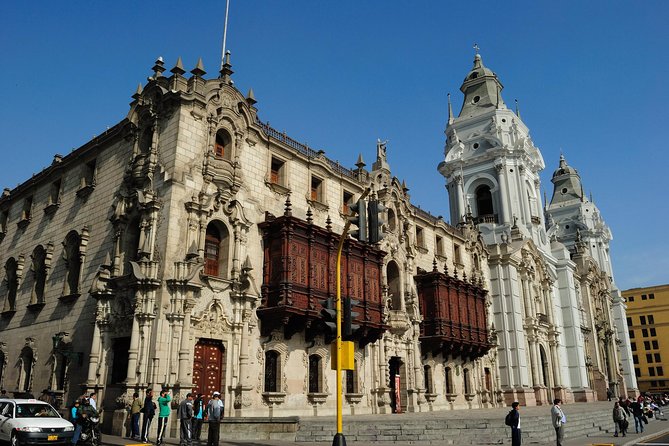 Limas Vibrant Heritage: Exploring the Citys Landmarks Half-day - Historic City Center Exploration