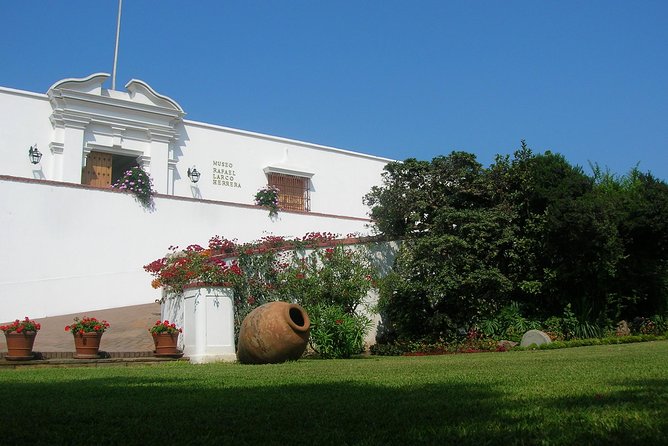 Lima's Vibrant Heritage & Larco Museum of Cultures Half Day Tour - Exploring the Larco Museum