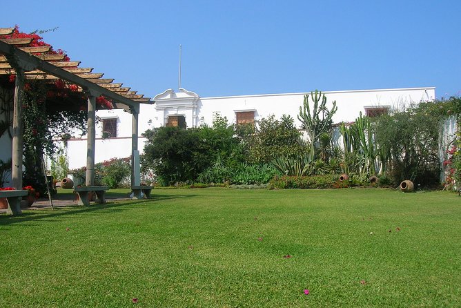 Lima's Vibrant Heritage & Larco Museum of Cultures Half Day Tour - Visiting the Santo Domingo Convent