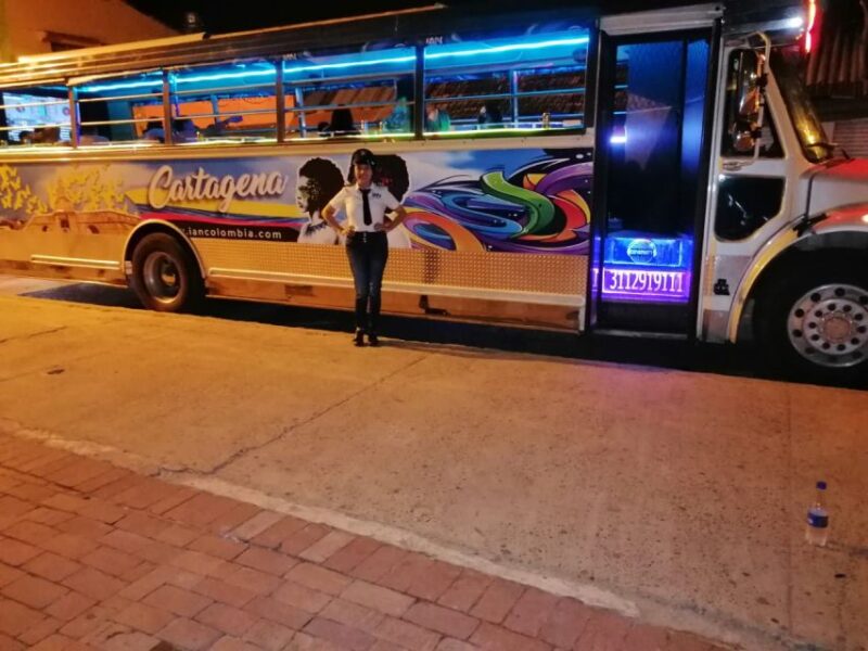 Limo Chiva Rumba VIP - Booking and Payment