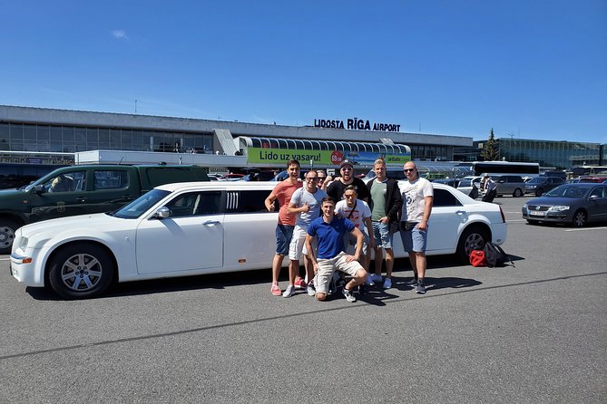 Limousine Service - Pricing and Group Sizes