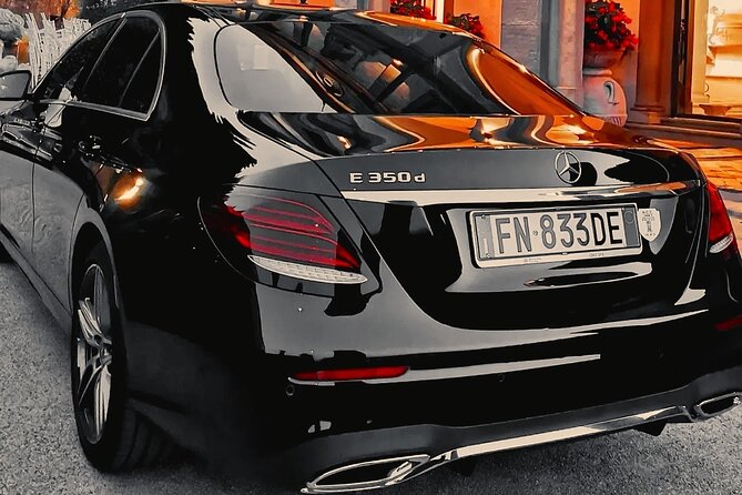 Limousine Service Florence Hotel / Airport Private Reservation - Meeting Points and Pickup Information