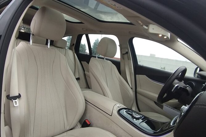 Linate Airport Milan (LIN) to Milan - Arrival Private Transfer - Arrival and Departure