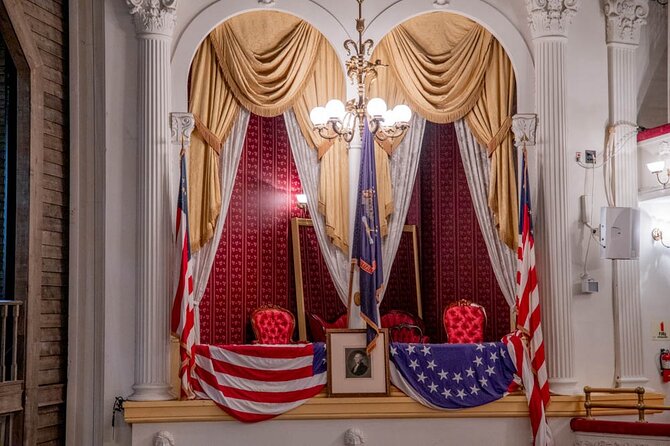 Lincoln Assassination Tour With Fords Theatre and Petersen House - Exploring the Museum at Fords Theatre