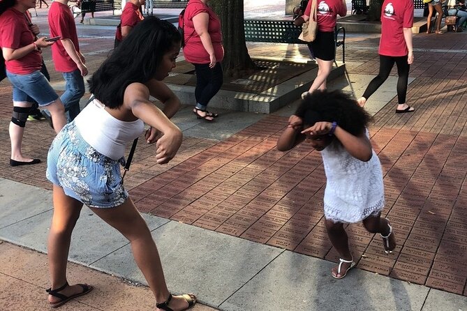Lincoln Scavenger Hunt by Zombie Scavengers - Mastering the Scavenger Hunt App