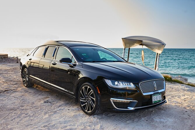 Lincoln Stretch Limo From Akumal to Cancun Airport - Pickup and Drop-off