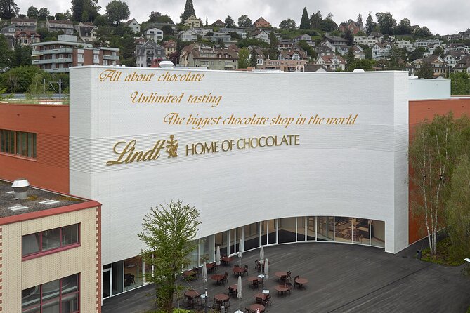 LINDT Home of Chocolate, Cruise On Lake Zurich And Old Town Walking Tour - Tour Logistics and Meeting Point