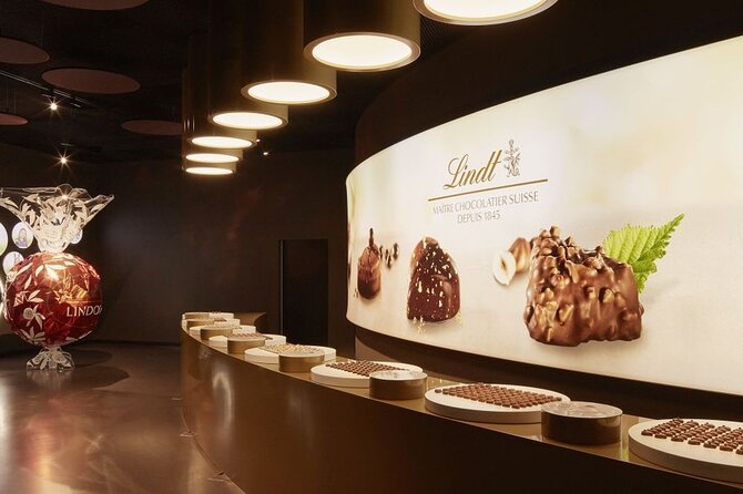 LINDT Home of Chocolate, Cruise On Lake Zurich And Old Town Walking Tour - Audio Tour of Lindt Chocolate Museum