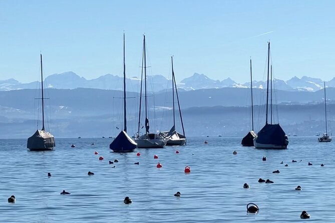 LINDT Home of Chocolate, Cruise On Lake Zurich And Old Town Walking Tour - Small Group Walking Tour of Old Town