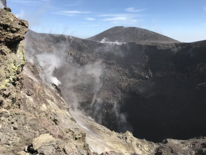 Linguaglossa: Mt Etna Summit Crater Hike With Optional 4x4 - Food and Drink