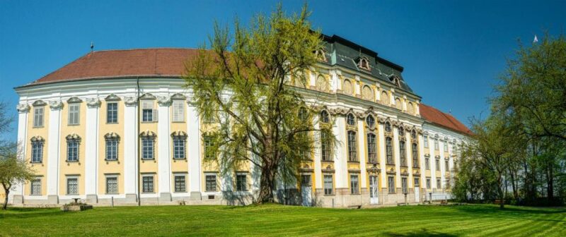Linz Cultural Marvels Walking Tour - Key Points