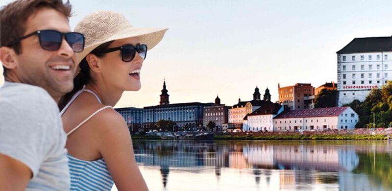 Linz: Harbor Cruise - Sights From the Water