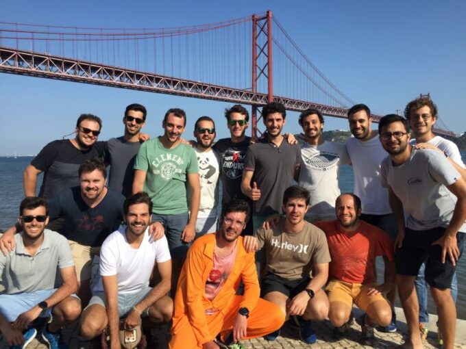 Lisbon: 1-Hour Beer or Sangria Bike Sightseeing Tour - Suitability and Recommendations