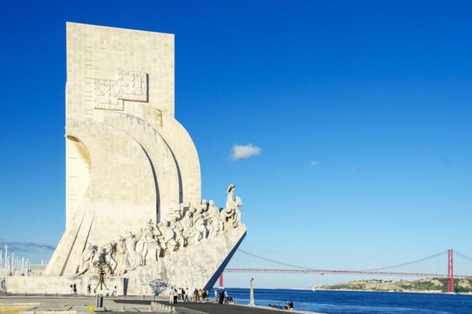 Lisbon: 1-or 2-Day Hop-On Hop-Off Bus Tour - Modern Lisbon Route Highlights