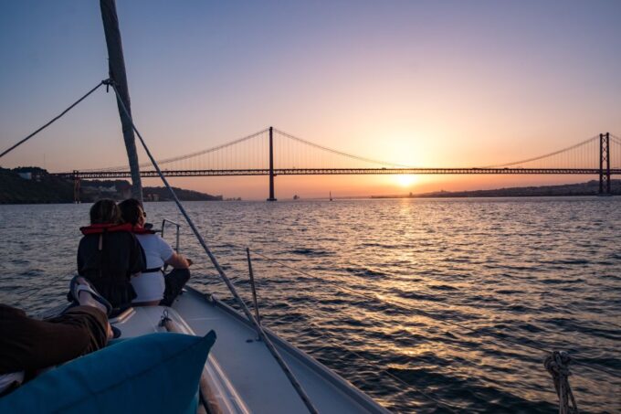 Lisbon: 1 or 2-Hour Cruise Along the Tagus River - Frequently Asked Questions