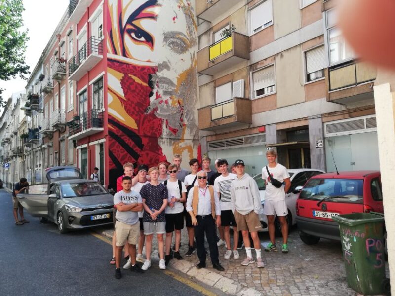 Lisbon: 2-Hour Street Art Photo Tour - Age Restrictions