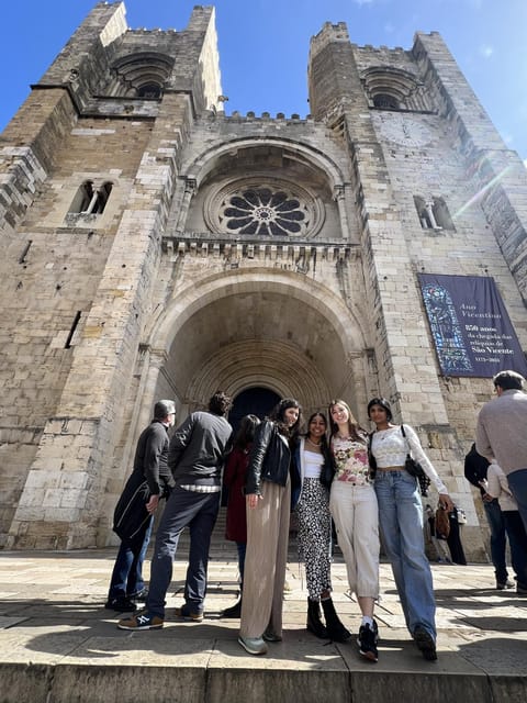 Lisbon: 3-HOUR Guided Tuk Tuk Tour in Old Town & City Center - Departure and Meeting Point