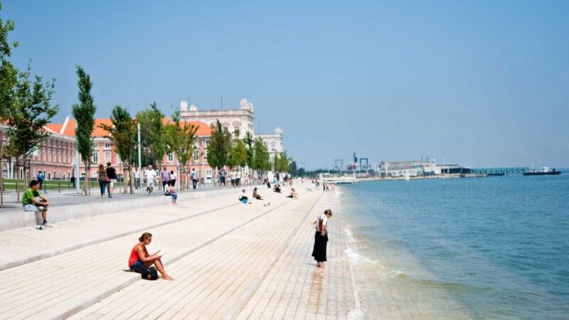 Lisbon 3-Hour Tour: See, Taste & Learn With a Local - Culinary Experience