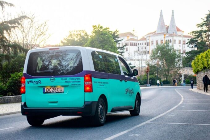 Lisbon: 3 Hours Sightseeing Tour by Eletric Car - Languages Offered