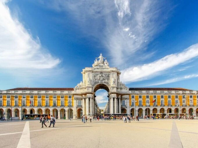 Lisbon (4 Hours) Private Tour by Electric Tuk Tuk - Frequently Asked Questions