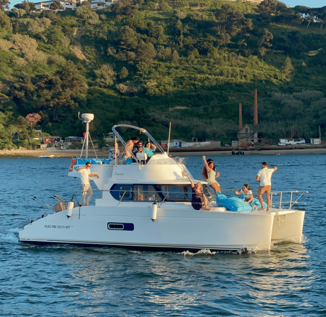 Lisbon: 6H Private Catamaran Tour With Swimming - Itinerary
