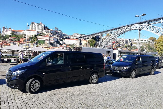 Lisbon Airport Private Transfer To/From Porto - Quick Points