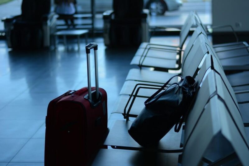 Lisbon: Airport Transfer To/From Cascais, Estoril, or Sintra - Key Points