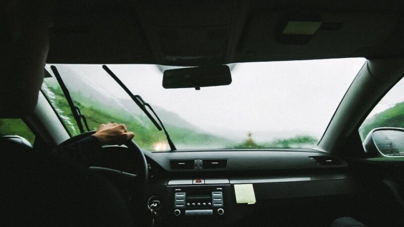 Lisbon: Airport Transfer To/From Cascais, Estoril, or Sintra - Driver and Service Quality