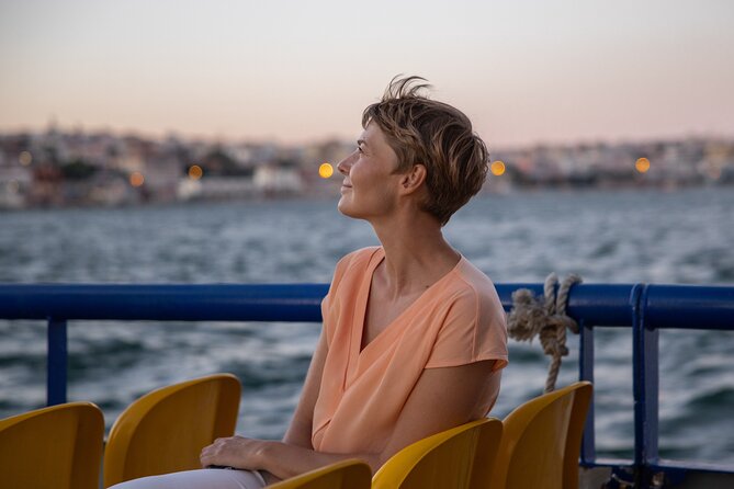 Lisbon: Alfama Walking Tour + Tagus River Cruise - Booking and Reservations