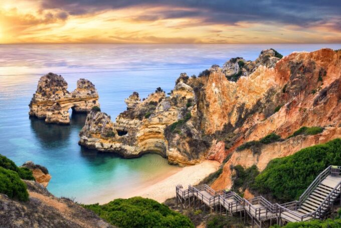 Lisbon: Algarve 3-Day Trip for Seniors With Hotels and Lunch - Accessibility and Assistance