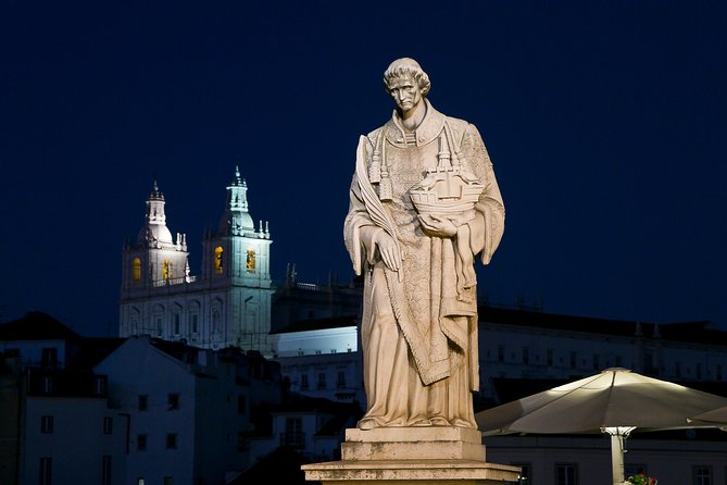 Lisbon All Saints Tour: on Faith, Devotion and Miracles - Discovering Alfama, Mouraria, and Graça