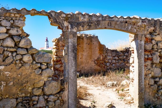 Lisbon: Arrábida Natural Park and Sesimbra Day Trip - Visit Cabo Espichel and Sanctuary