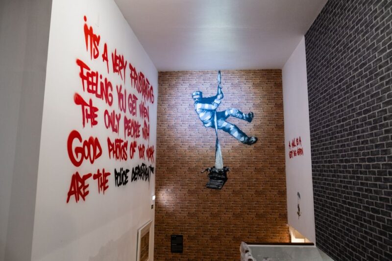 Lisbon: Banksy Museum Permanent Exhibition Entry Ticket - Location and Accessibility