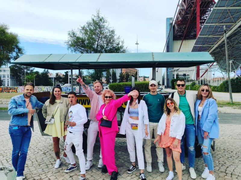 Lisbon: Beer Bike Tour With Sangria and Beer - Participant Experience