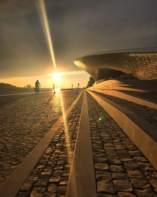 Lisbon: Belem District Vintage Car Tour - Exploring Belem District