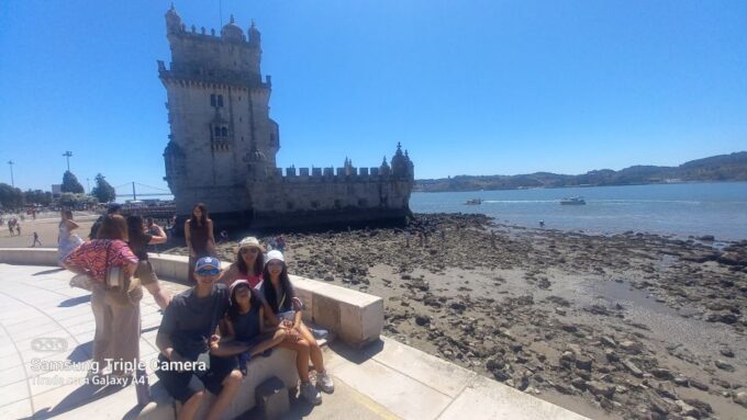Lisbon: Belem Tour & Jeronimos Monastery Skip-the-Line Entry - Indulging in Pastel De Belem