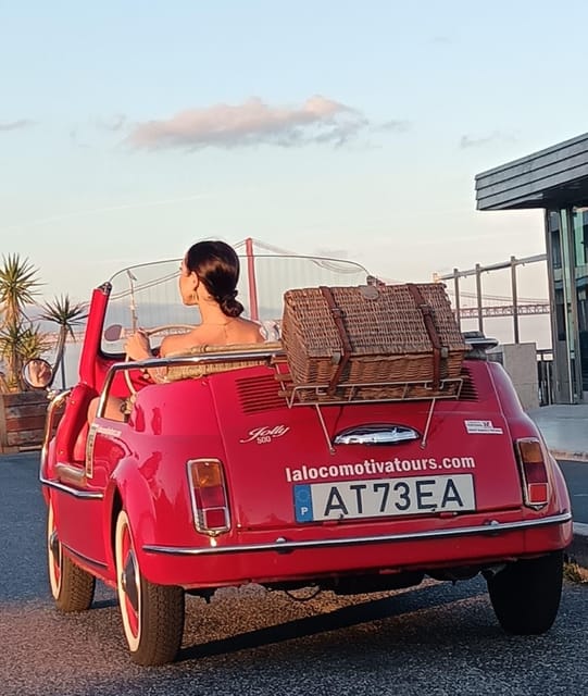 Lisbon by Vintage Fiat 500 - Key Points