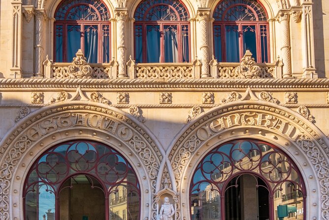 Lisbon (Chiado-Baixa) Scavenger Hunt and Sights Self-Guided Tour - Interactive Challenges and Trivia