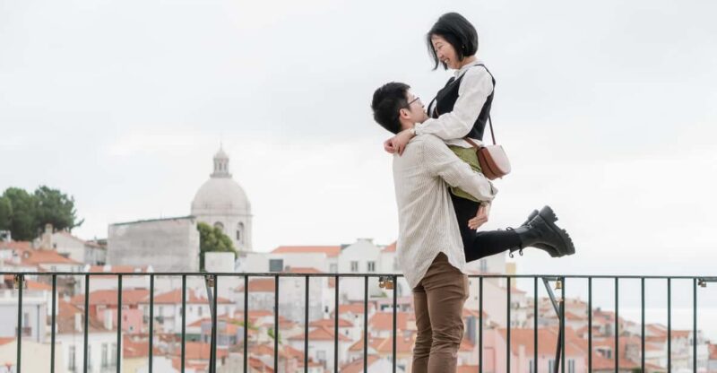 Lisbon: Cinematic Photoshoot With Local Photographer Guide - Itinerary Highlights