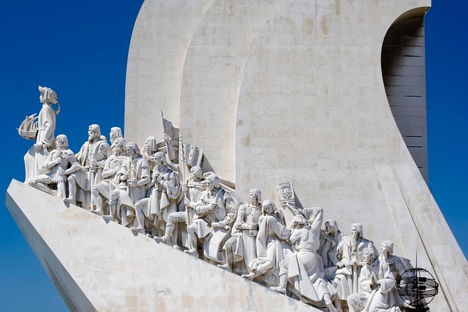 Lisbon City Introduction on a Private Tour - Iconic Bridge Crossing