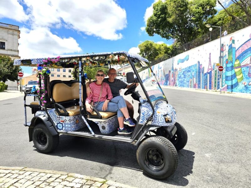 Lisbon: City Tour Oldtown and Alfama 90 Min by Tuktuk - Tour Experience