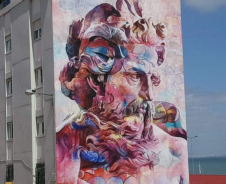 Lisbon: Discover Lisbons Amazing Street Art With a Car - Important Information