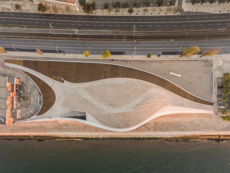 Lisbon: Enjoy a MAAT Ticket With a Gin & Appetizer Twist - Key Points