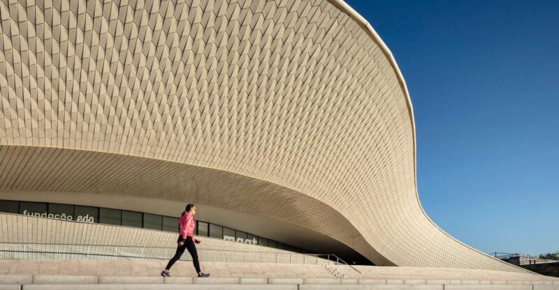 Lisbon: Enjoy a MAAT Ticket With Sunset Wine Experience - Exploring MAAT Central