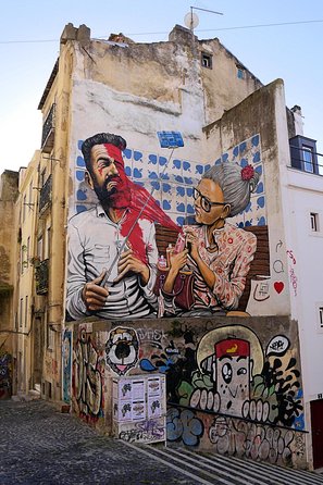 Lisbon Fado History Cultural Walking Tour - Meeting and End Points