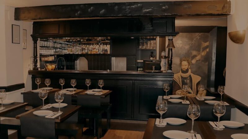 Lisbon: Fado Night With Dinner in a Traditional Fado House - Authenticity and Intimacy