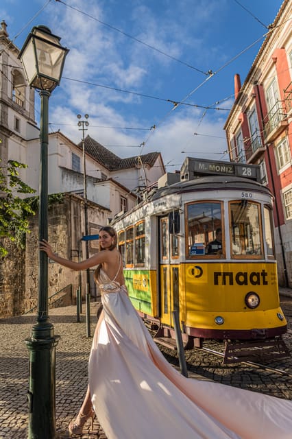 Lisbon: Flying Dress & Fashion Photoshoot at Iconic Places - Dress Selection and Locations