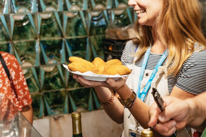 Lisbon: Food and Wine Small Group Walking Tour - Neighborhood Exploration