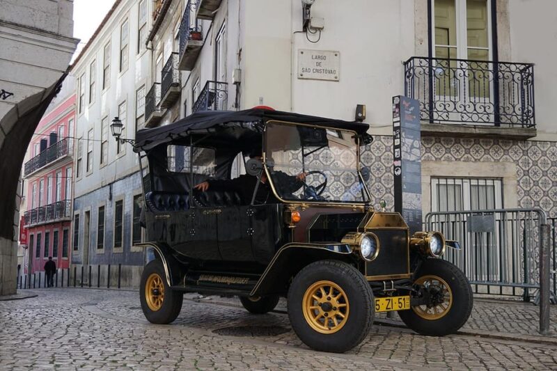 Lisbon: Food and Wine Tasting 4-Hours Tuk Tuk Tour - Wheelchair Accessibility