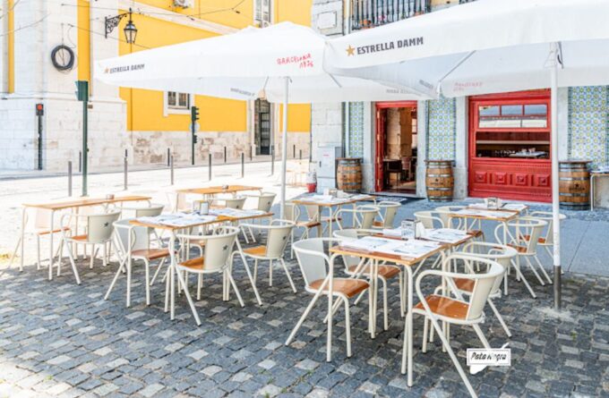 Lisbon Food and Wine Tastings (3 Restaurants) - Booking and Cancellation